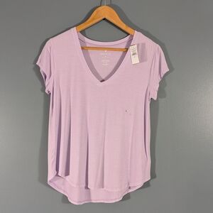 ❤️ American Eagle V Neck Favorite T Pastel Lilac Purple Size Small (Flawed)